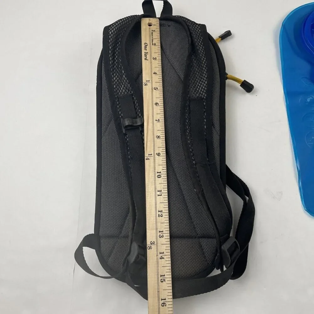 Camelbak Rogue Hydration Backpack Lightweight Ripstop Canvas Yellow Black